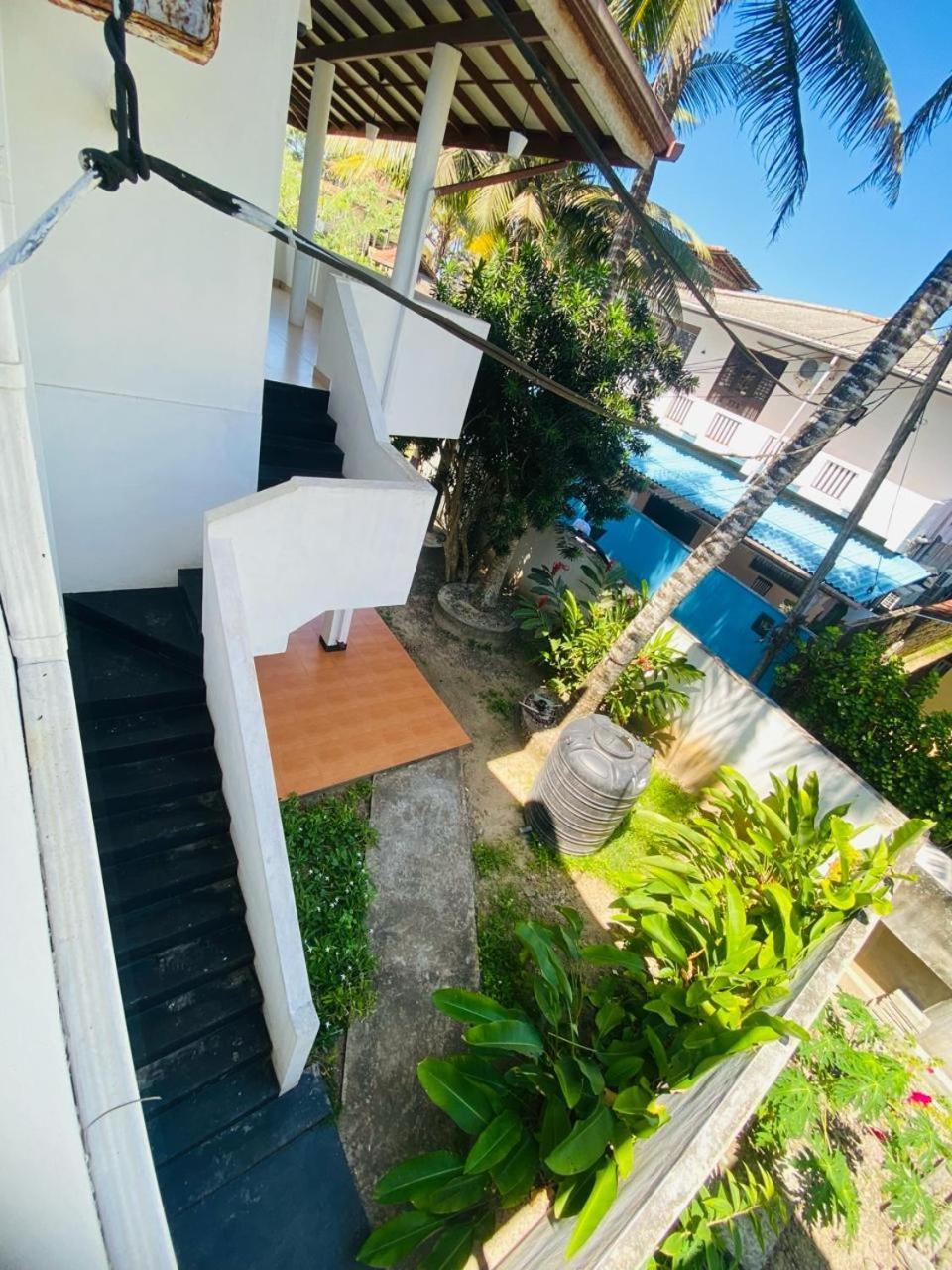 Huugaba Hotel Ahangama Kültér fotó